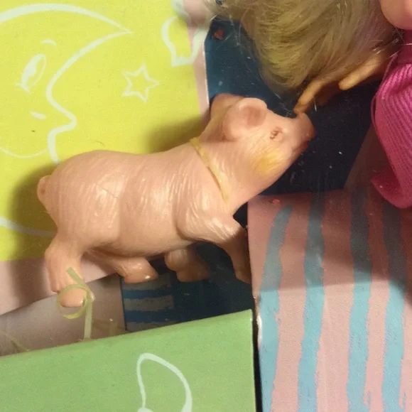 Vintage Barbie and Kelly Mother Goose Barbie Dolls - Picture 4 of 11